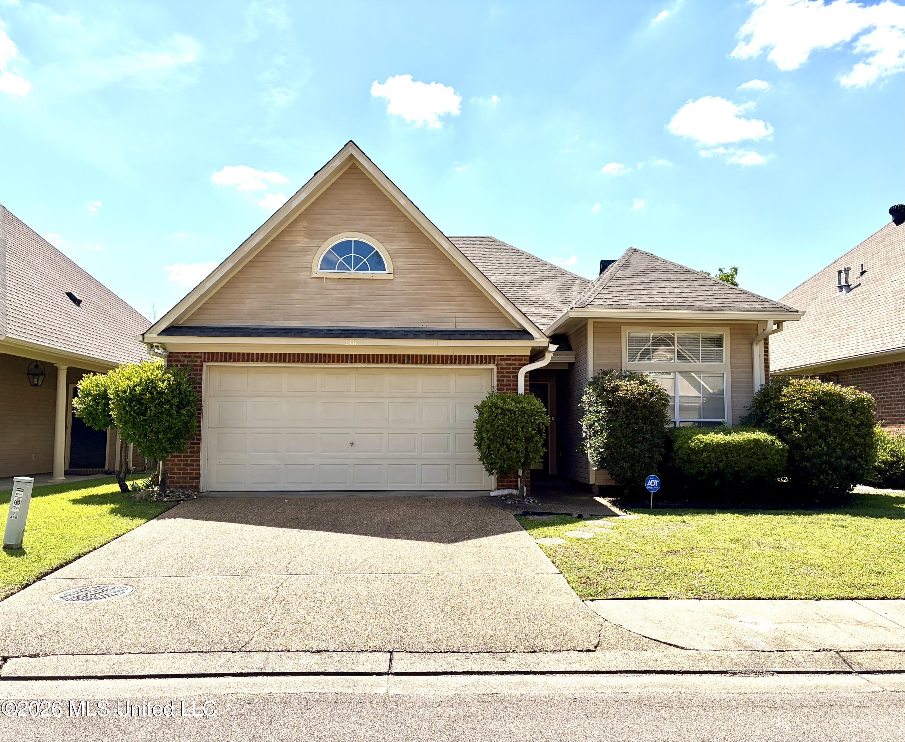 316 Creston Court Ridgeland, MS 39157 - Photo 1 of 15 IMG_4614