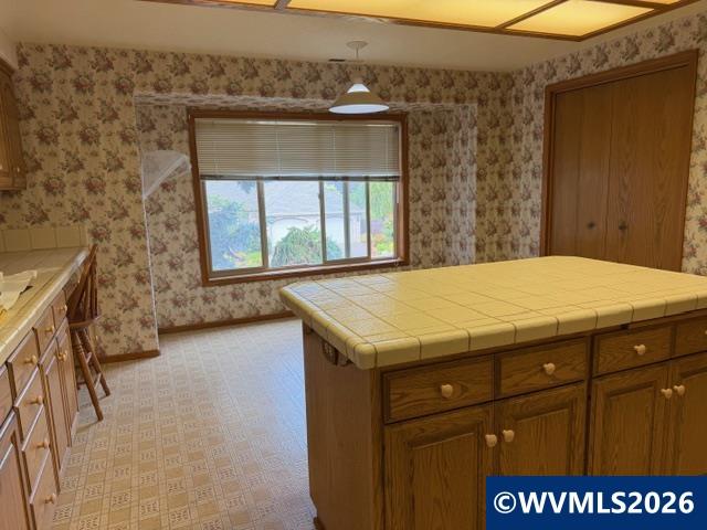 1344 Regency Drive Eugene, OR 97401 - Photo 6 of 49
