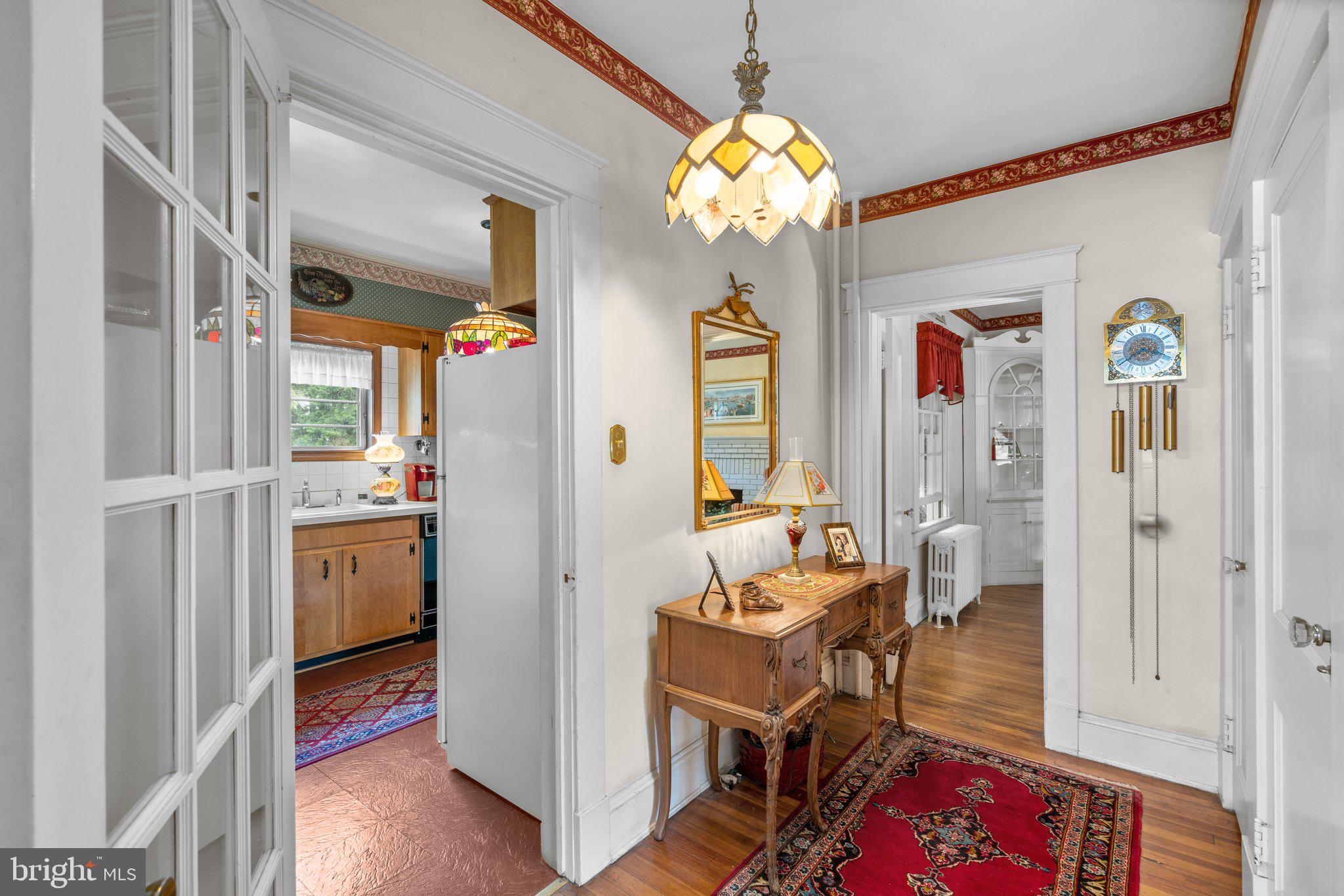 403 East Maple Road Linthicum Heights, MD 21090 - Photo 9 of 29