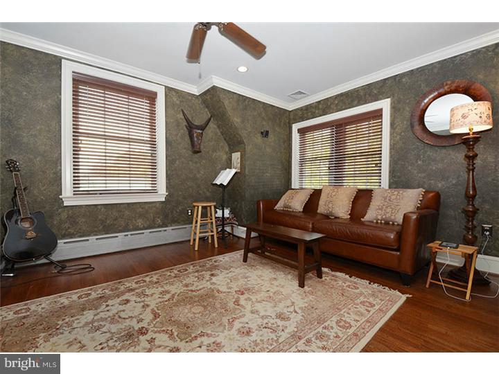 136 Drexel Road Ardmore, PA 19003 - Photo 14 of 24 Master Bedroom