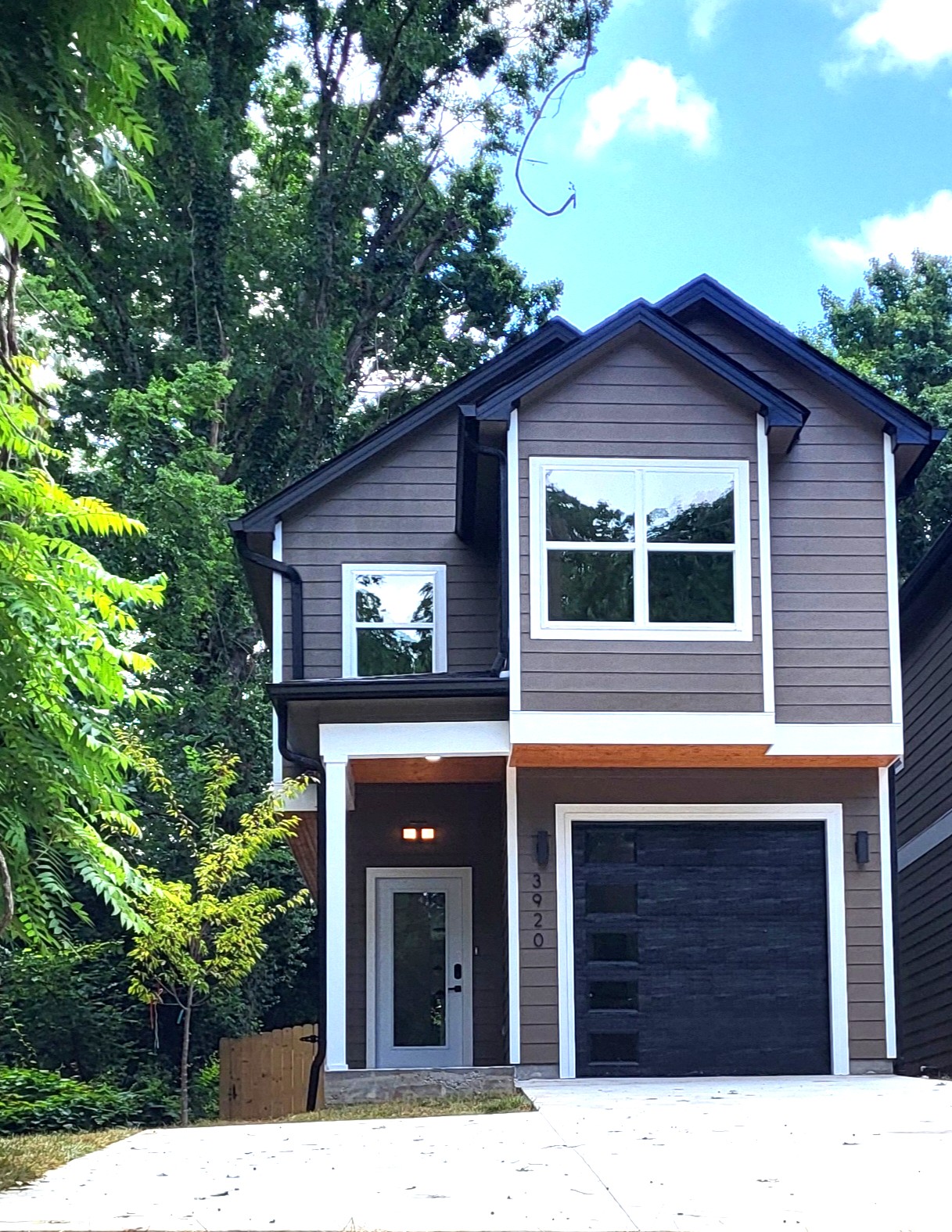 3920 Taylor Road Nashville, TN 37211 - Photo 1 of 28 Gallery Image 1