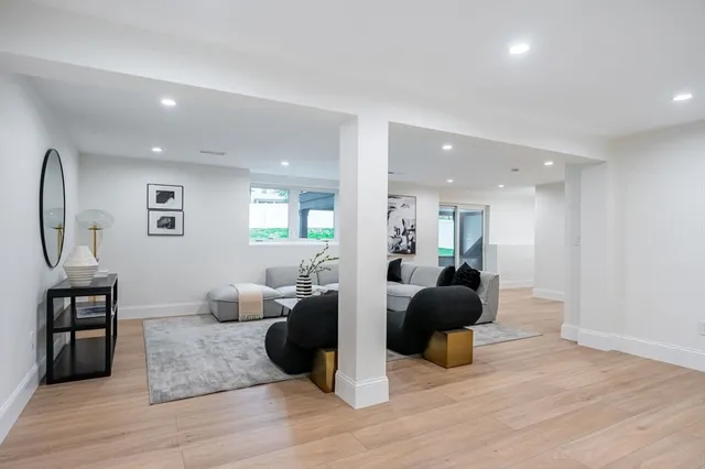 $2,749,000 | 98 Hunnewell Street, Needham, MA 02494