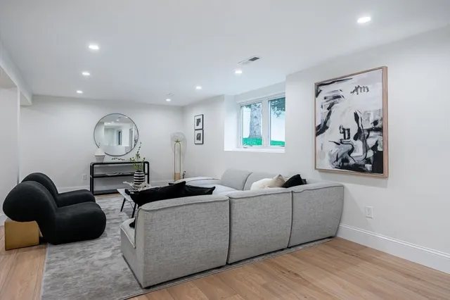 $2,749,000 | 98 Hunnewell Street, Needham, MA 02494