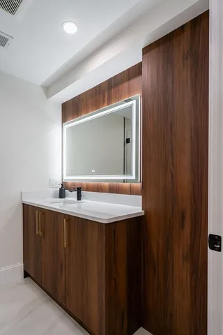 $2,749,000 | 98 Hunnewell Street, Needham, MA 02494