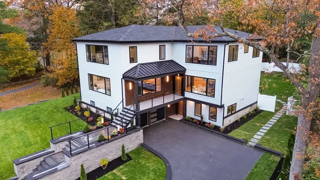 $2,749,000 | 98 Hunnewell Street, Needham, MA 02494