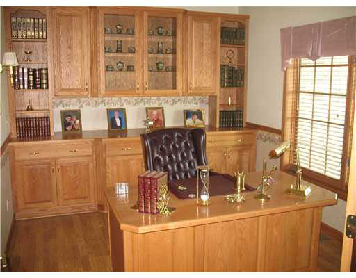 13336 Kern Road Mishawaka, IN 46544 - Photo 3 of 12 Gallery Image 3