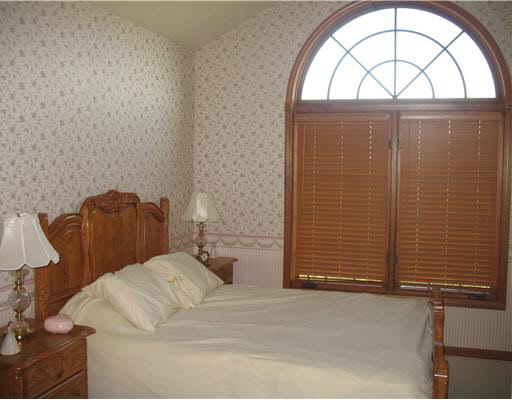 13336 Kern Road Mishawaka, IN 46544 - Photo 8 of 12 Gallery Image 8