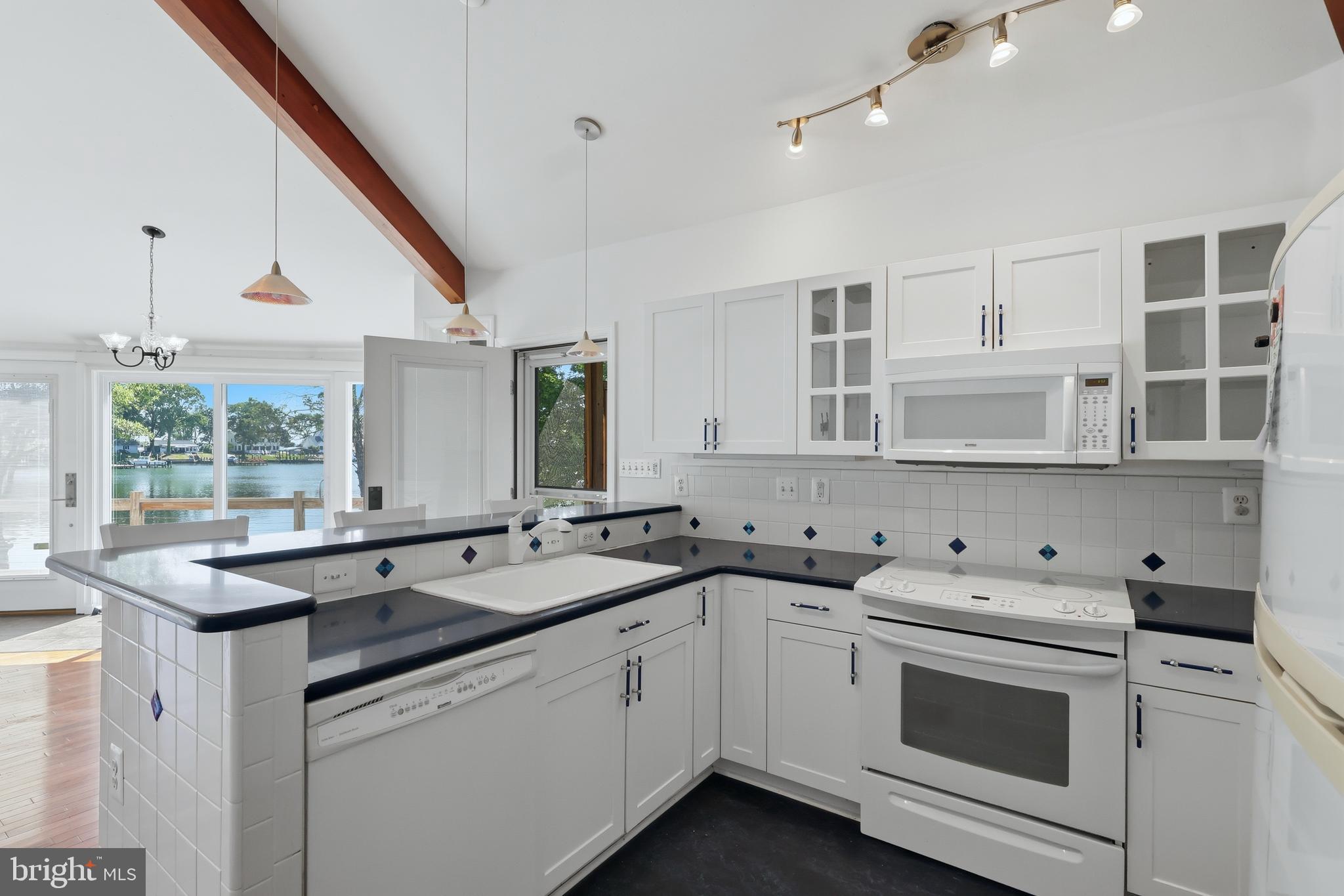 13008 Pine Grove Road Newburg, MD 20664 - Photo 19 of 46