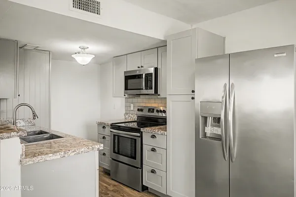 $149,000 | 2132 West Glenrosa Avenue, Unit 81D, Phoenix, AZ 85015