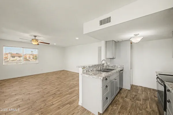 $149,000 | 2132 West Glenrosa Avenue, Unit 81D, Phoenix, AZ 85015