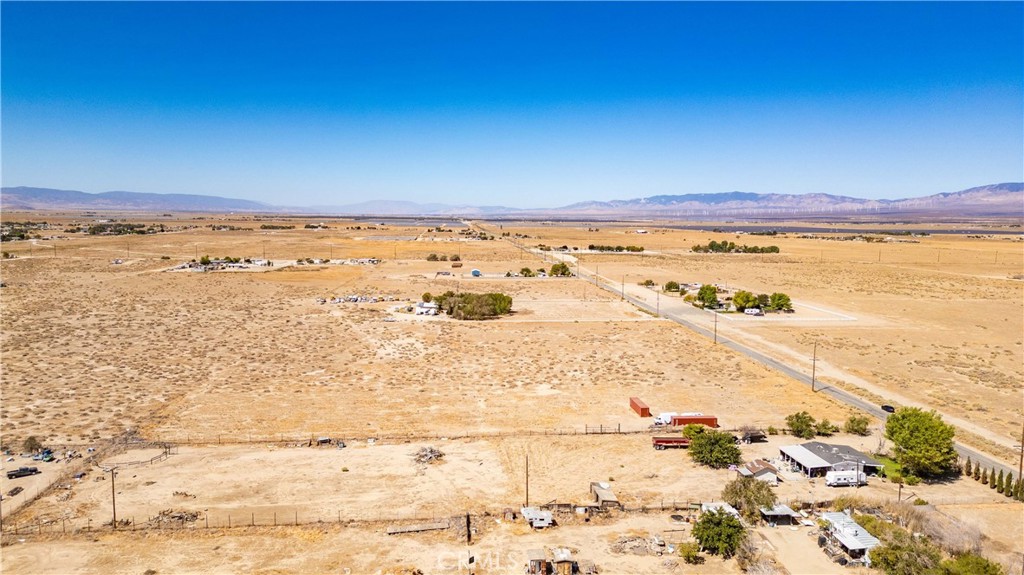 0 Gaskell Road Rosamond, CA 93560 - Photo 16 of 20 a view of an ocean