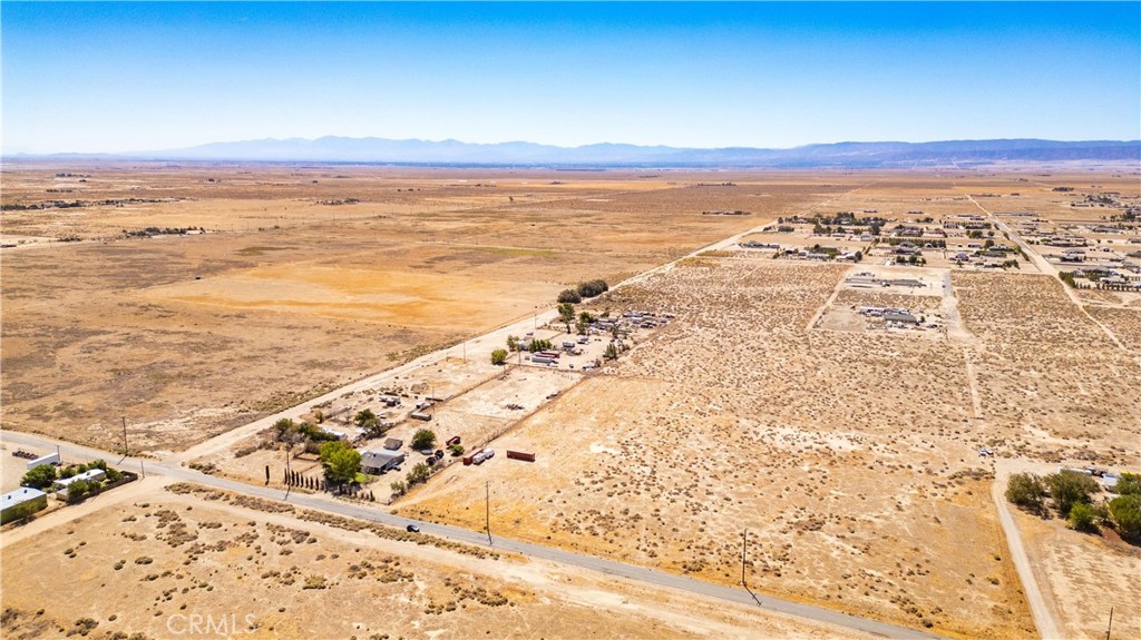 0 Gaskell Road Rosamond, CA 93560 - Photo 18 of 20 a view of an ocean