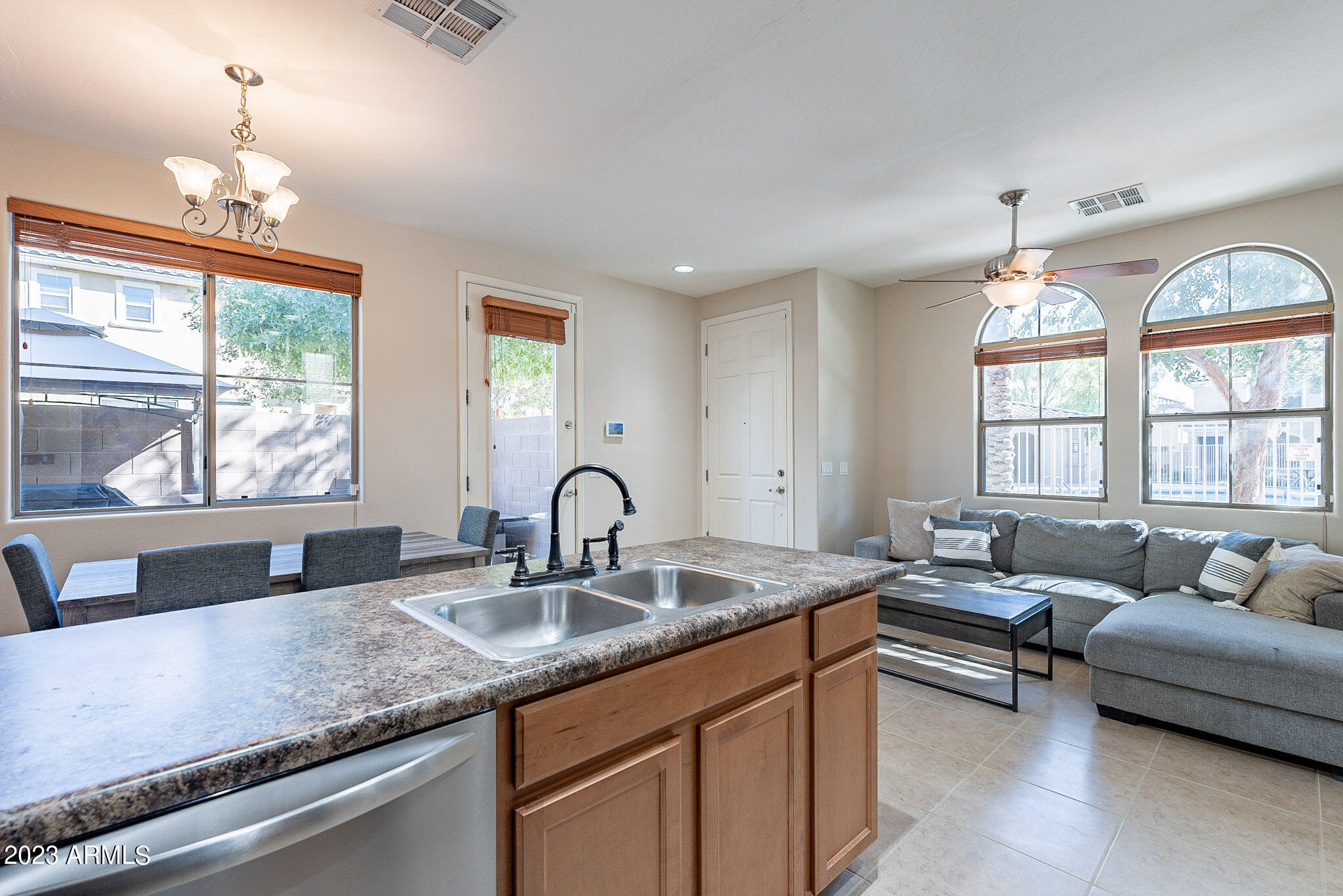 451 South Hawes Road, Unit 73 Mesa, AZ 85208 - Photo 6 of 41 Hawes-14