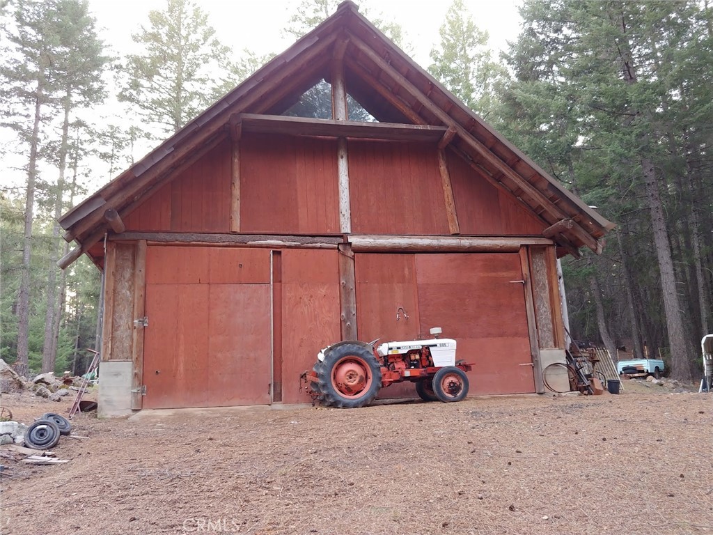 11254 Airstrip Road Middletown, CA 95461 - Photo 2 of 34