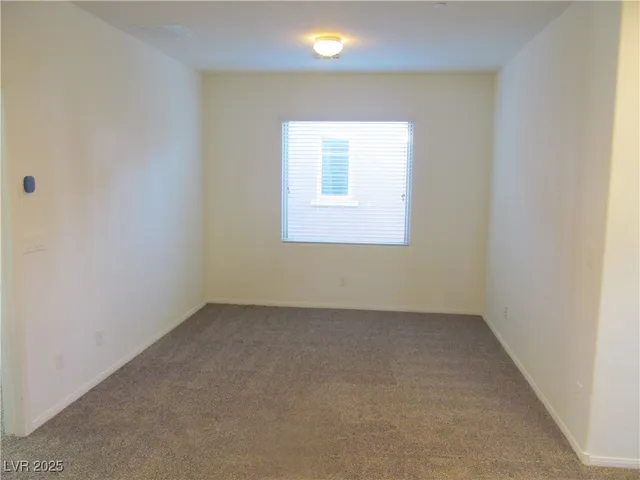 $1,900 | 737 Calamus Palm Place, Henderson, NV 89011