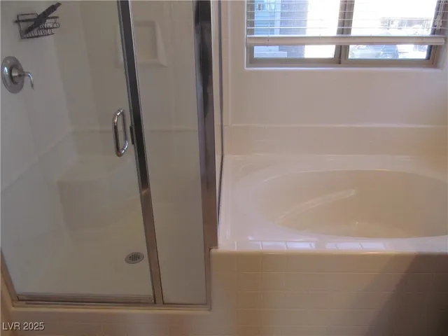 $1,900 | 737 Calamus Palm Place, Henderson, NV 89011