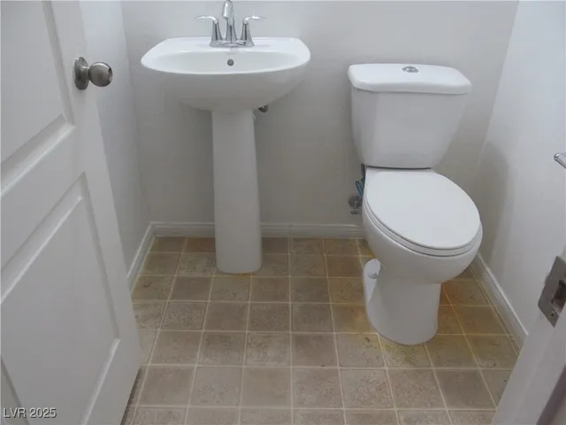 $1,900 | 737 Calamus Palm Place, Henderson, NV 89011