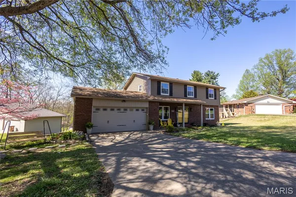 $314,900 | 2310 Belleridge Pike, Cape Girardeau, MO 63701