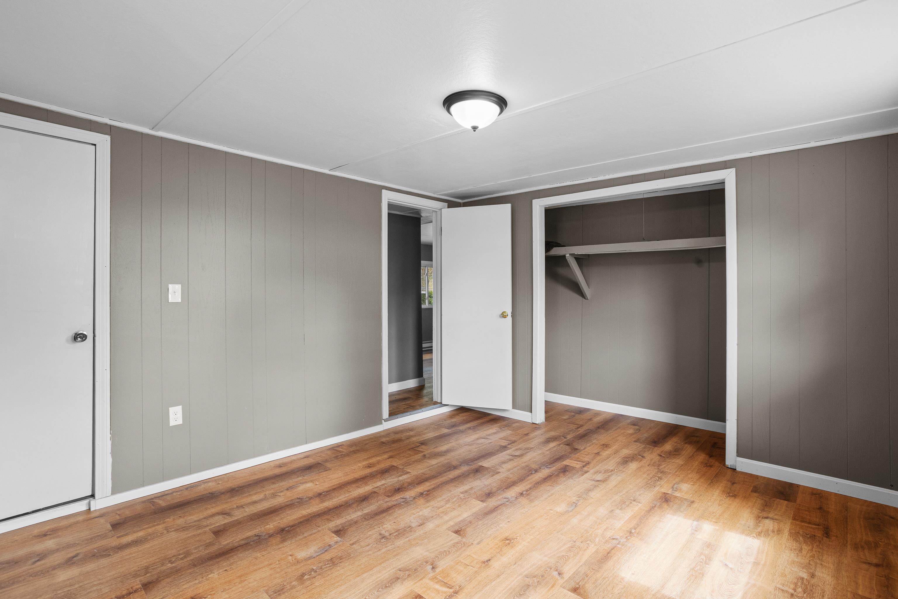 8 Dart Street Hooksett, NH 03106 - Photo 27 of 36