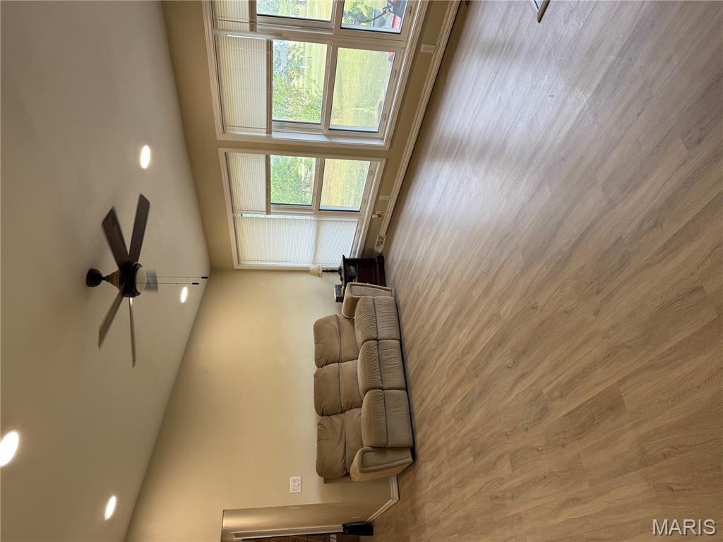 14409 Hwy Aw Plato, MO 65552 - Photo 3 of 31