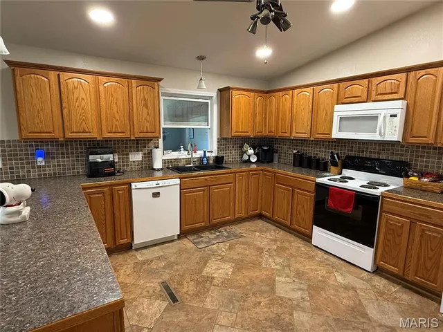 $265,000 | 14409 Hwy Aw, Plato, MO 65552