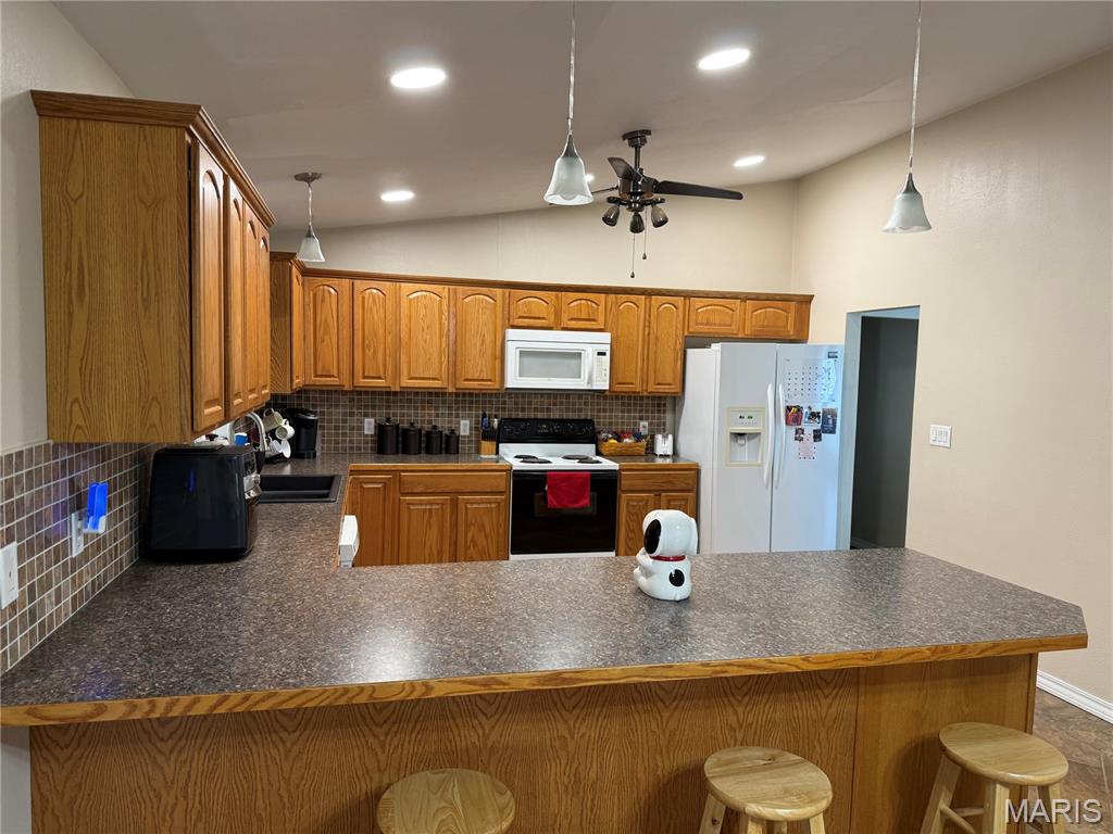 14409 Hwy Aw Plato, MO 65552 - Photo 9 of 31