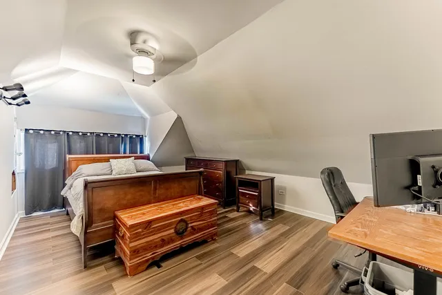 $359,900 | 1914 Clinton Avenue, Berwyn, IL 60402