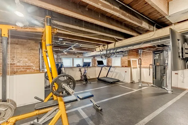 $359,900 | 1914 Clinton Avenue, Berwyn, IL 60402