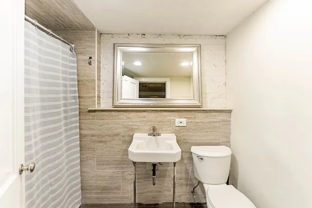 $359,900 | 1914 Clinton Avenue, Berwyn, IL 60402