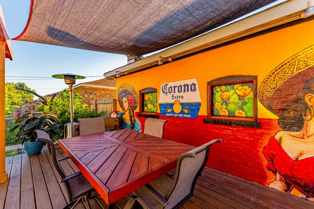 $359,900 | 1914 Clinton Avenue, Berwyn, IL 60402