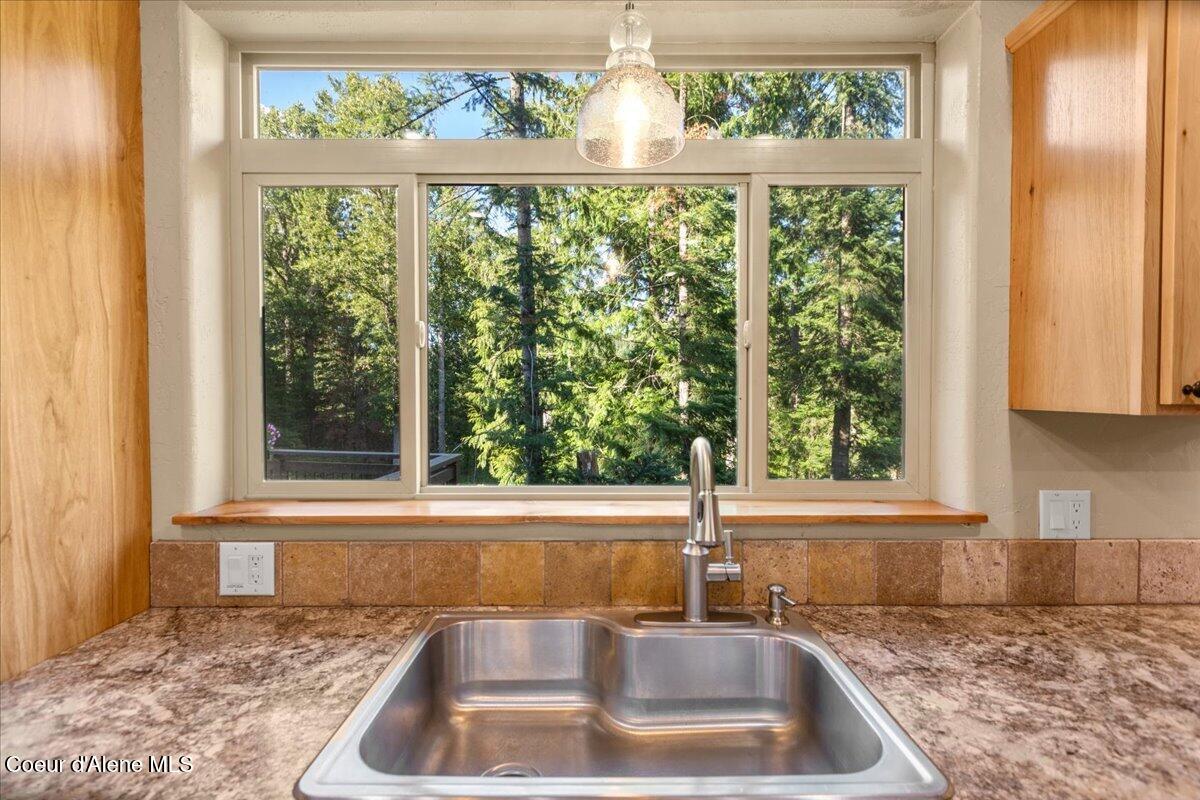 17727 South Bull Run Road Cataldo, ID 83810 - Photo 22 of 72 24-17727 S Bull Run Rd_RedHogMedia