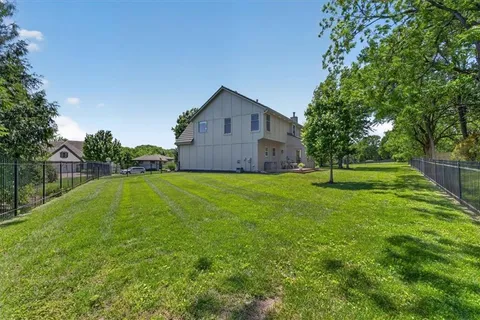 $765,000 | 15230 Fontana Street, Leawood, KS 66224