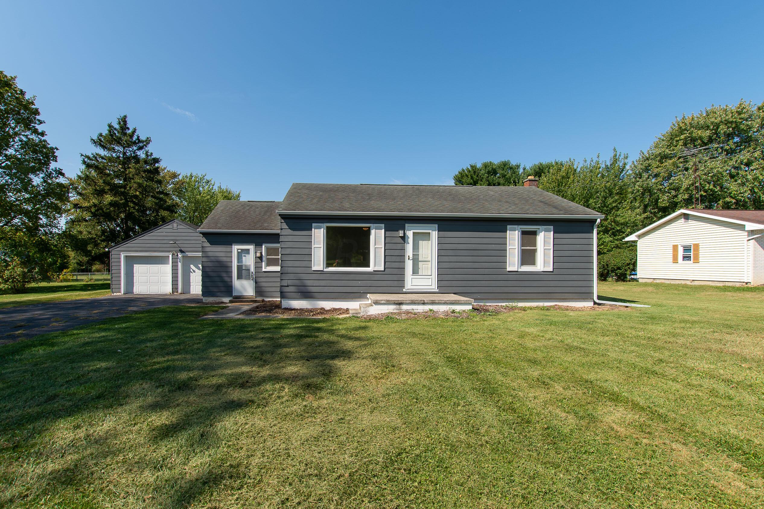 2867 Smeltzer Road Marion, OH 43302 - Photo 2 of 29 KAK_3883-HDR