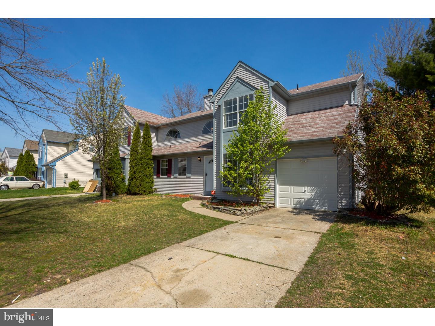 153 Crossing Way Lindenwold, NJ 08021 - Photo 22 of 23 Exterior Front