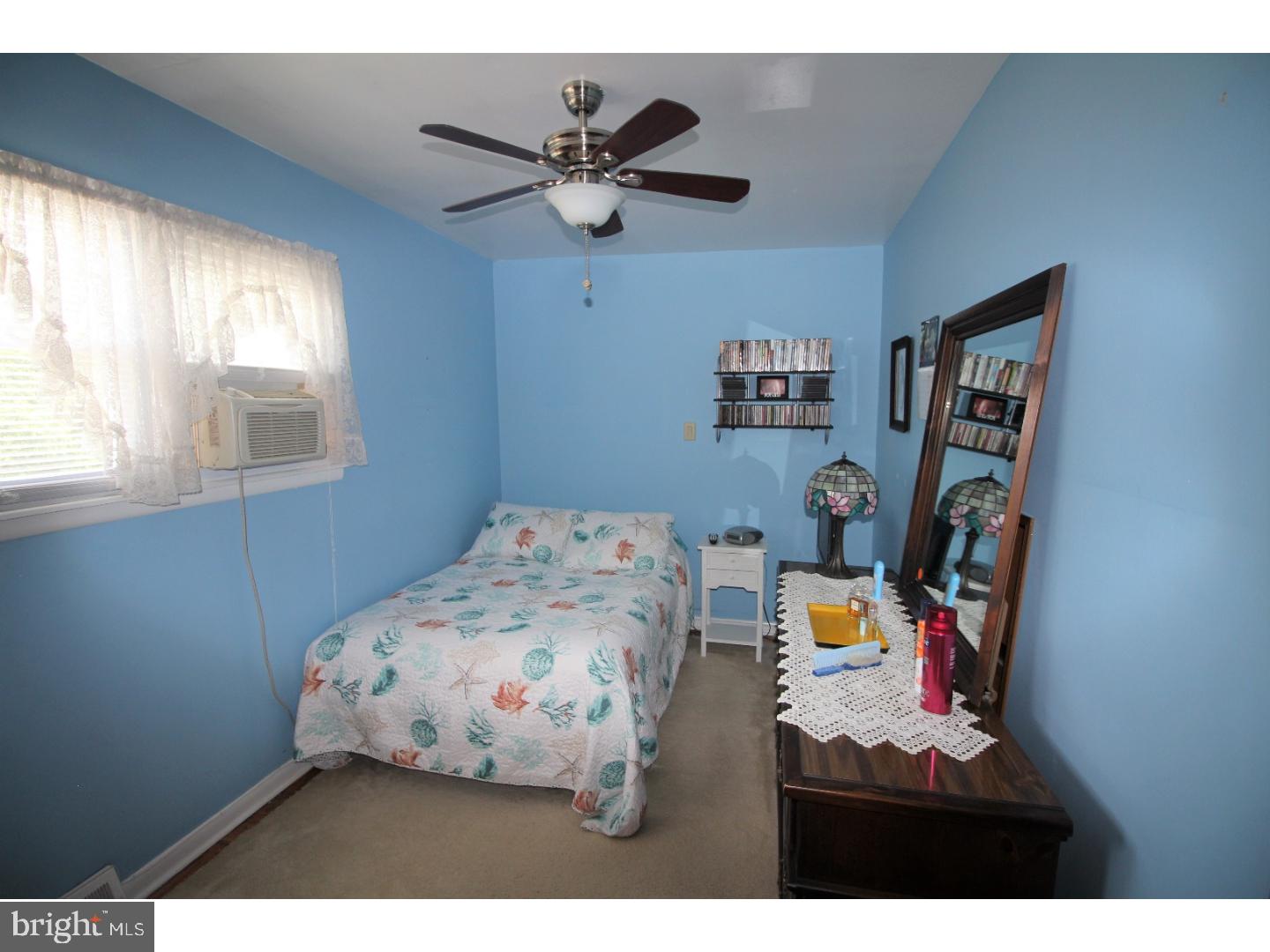 2853 Shipley Road Philadelphia, PA 19152 - Photo 18 of 25 Bedroom