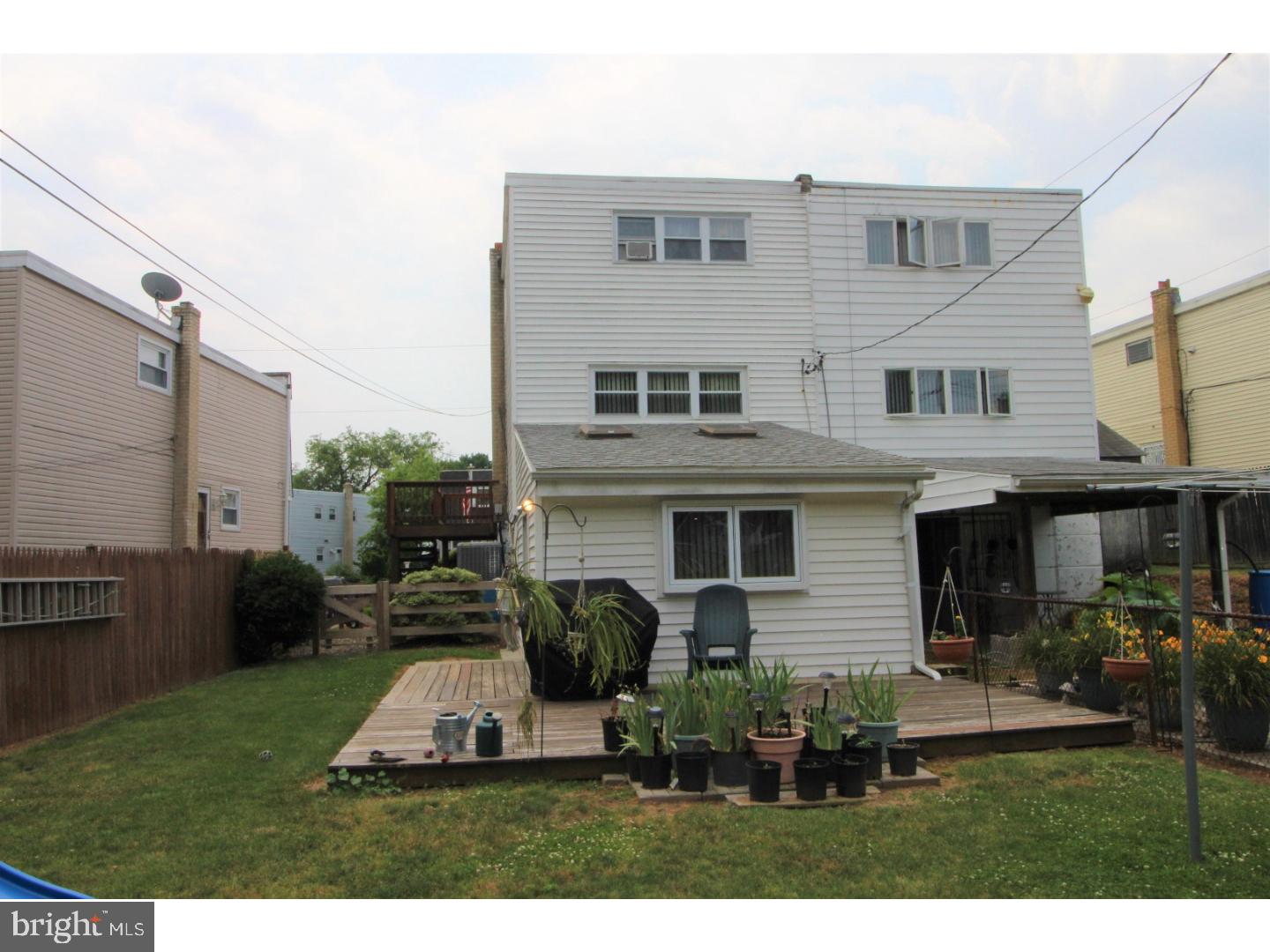 2853 Shipley Road Philadelphia, PA 19152 - Photo 6 of 25 Exterior Back