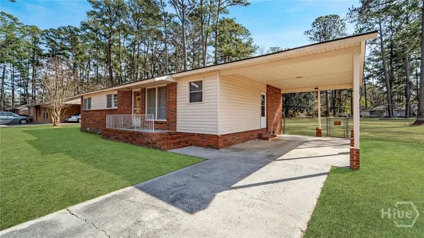 $1,800 | 201 East Myrtle Street, Rincon, GA 31326