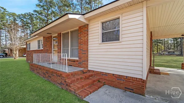 $1,800 | 201 East Myrtle Street, Rincon, GA 31326