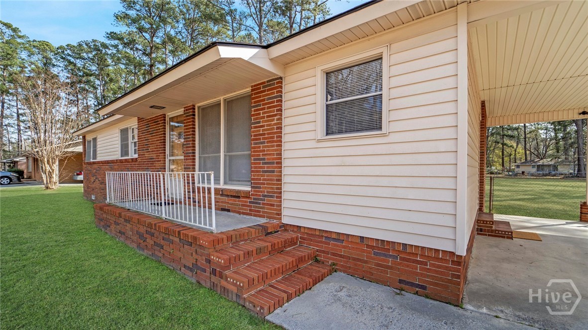 201 East Myrtle Street Rincon, GA 31326 - Photo 4 of 51