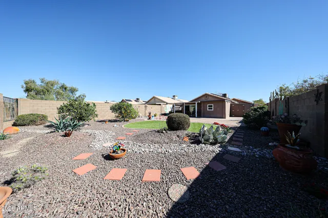 $349,000 | 1922 South Palo Verde Drive, Apache Junction, AZ 85120