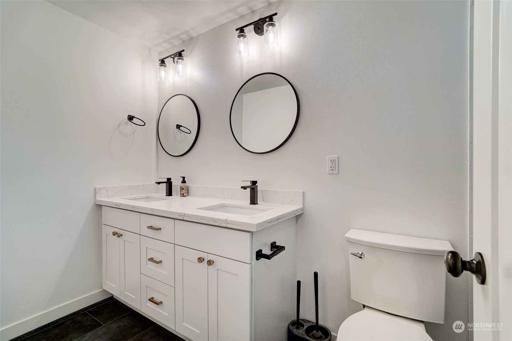 9247 Northeast 180th Street Bothell, WA 98011 - Photo 12 of 28 Gallery Image 12