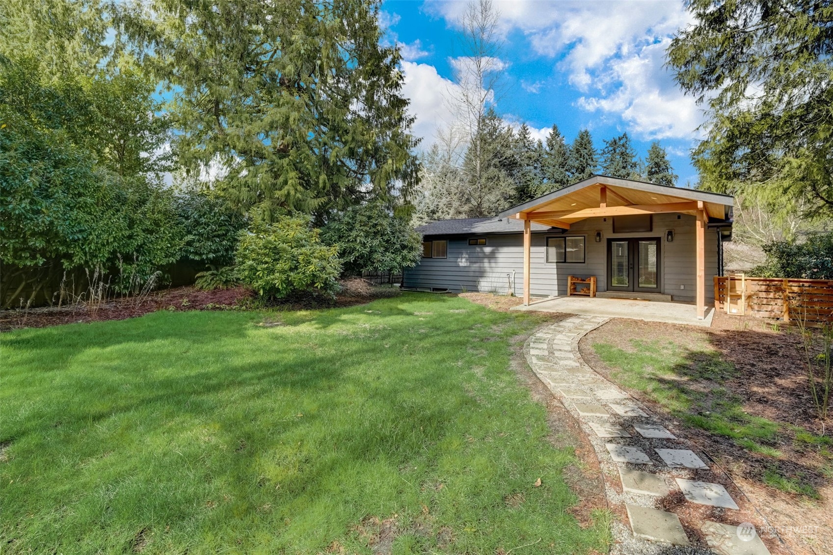 9247 Northeast 180th Street Bothell, WA 98011 - Photo 22 of 28 Gallery Image 22