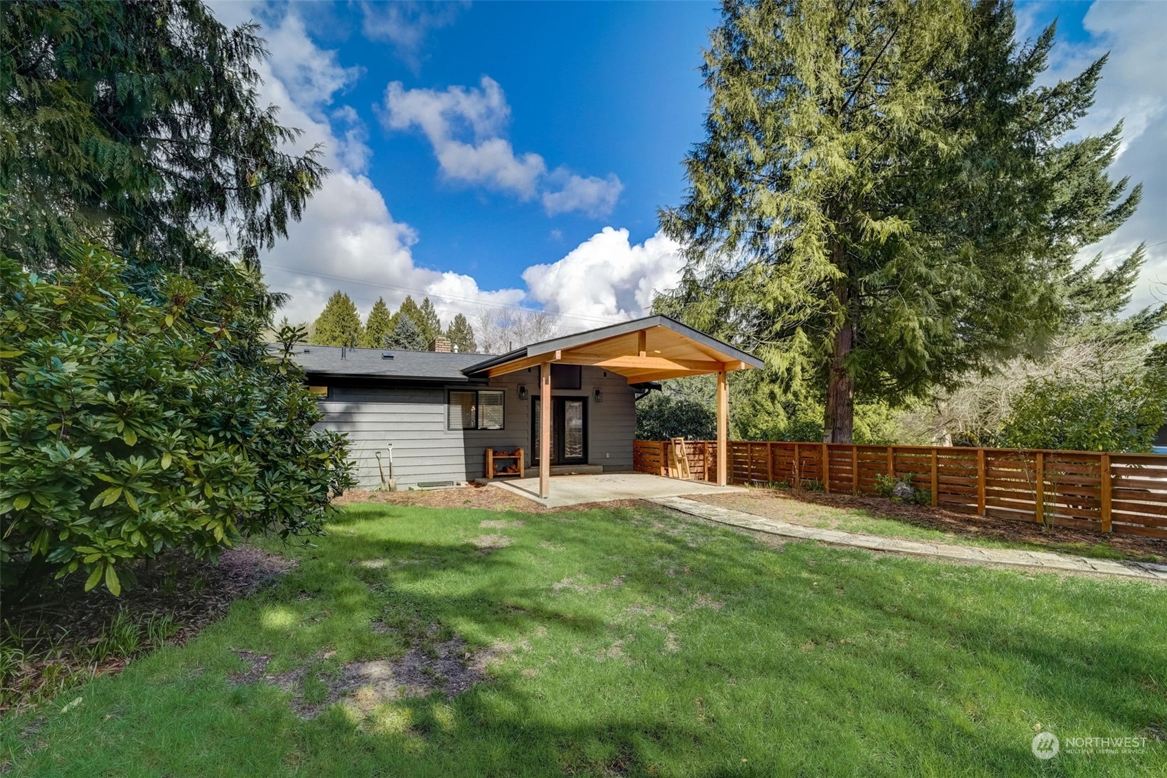 9247 Northeast 180th Street Bothell, WA 98011 - Photo 23 of 28 Gallery Image 23