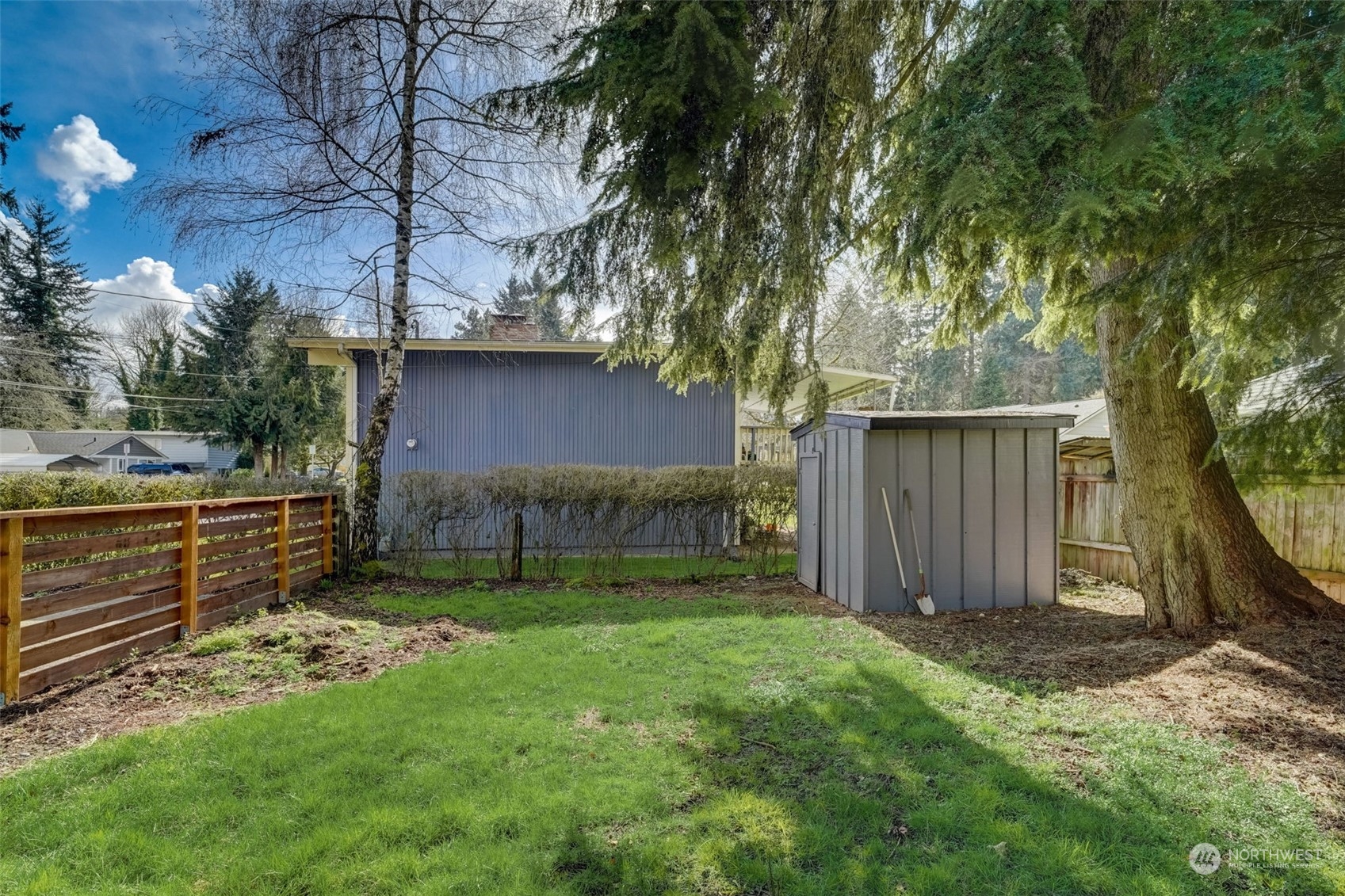 9247 Northeast 180th Street Bothell, WA 98011 - Photo 24 of 28 Gallery Image 24