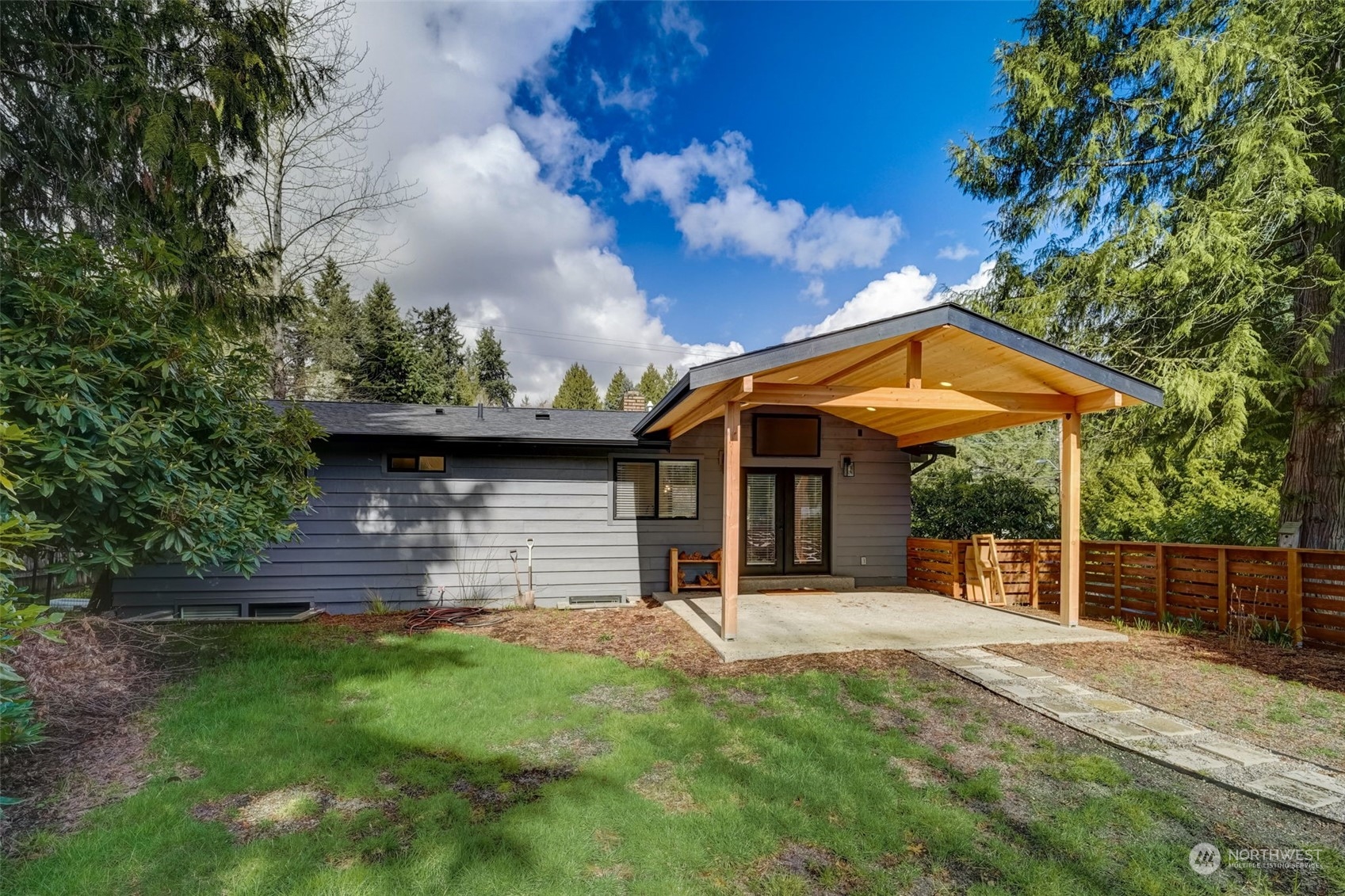 9247 Northeast 180th Street Bothell, WA 98011 - Photo 25 of 28 Gallery Image 25