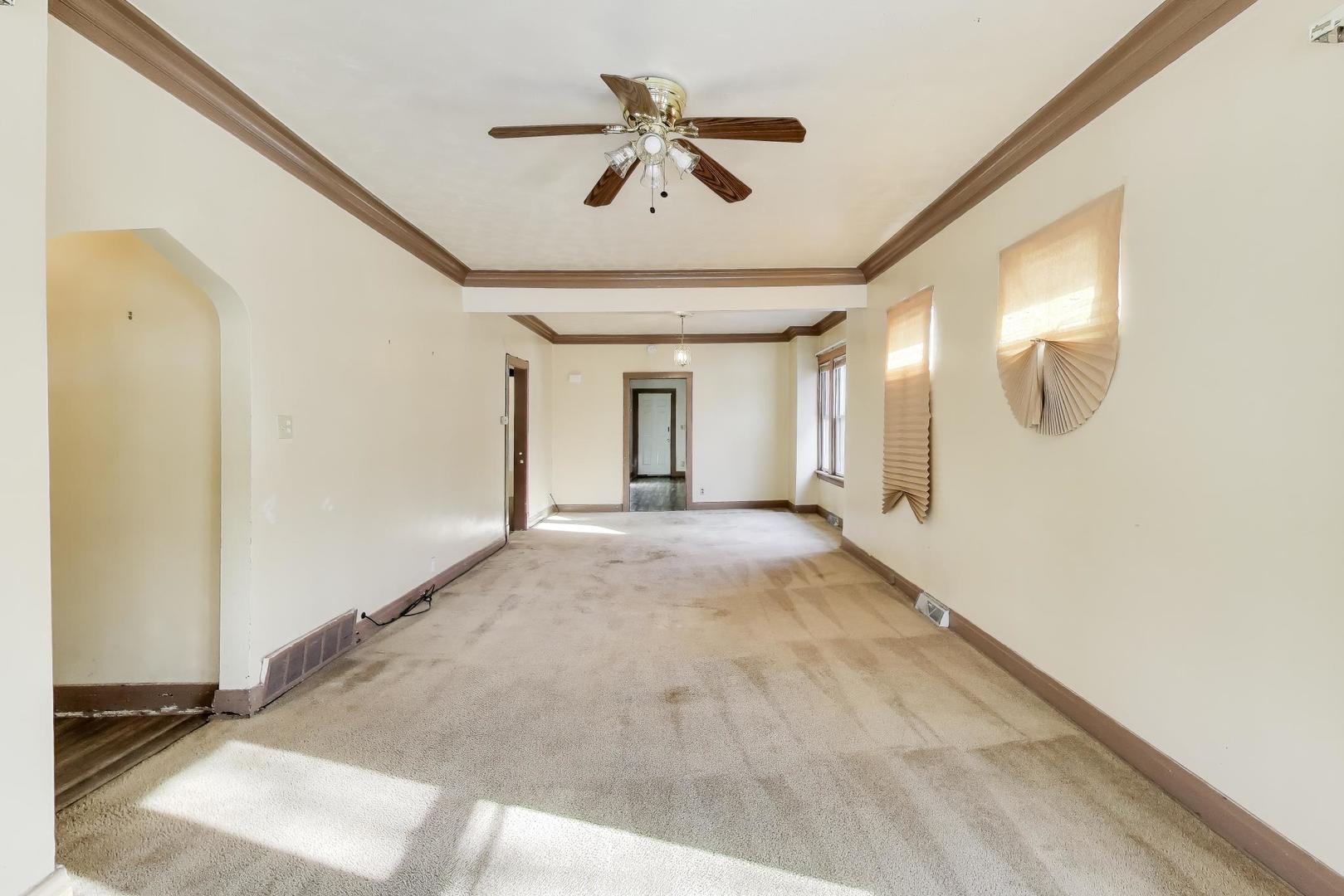 12251 South Harvard Avenue Chicago, IL 60628 - Photo 2 of 11