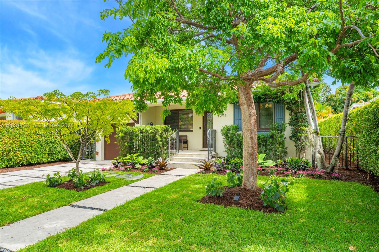 2241 Southwest 25th Terrace Miami, FL 33133 - Photo 31 of 34