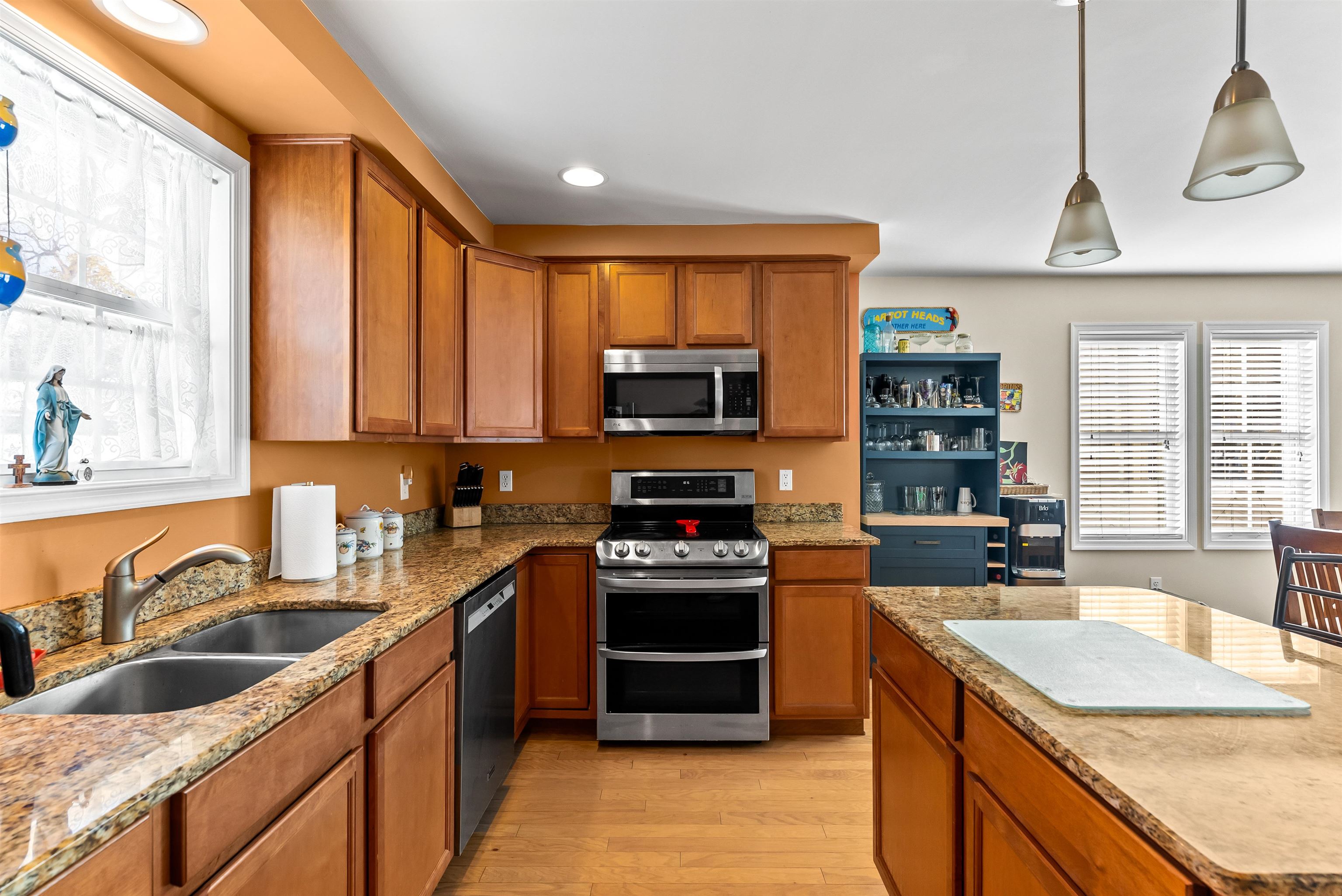 203 East Columbine Road, Unit 203 Wildwood Crest, NJ 08260 - Photo 11 of 33