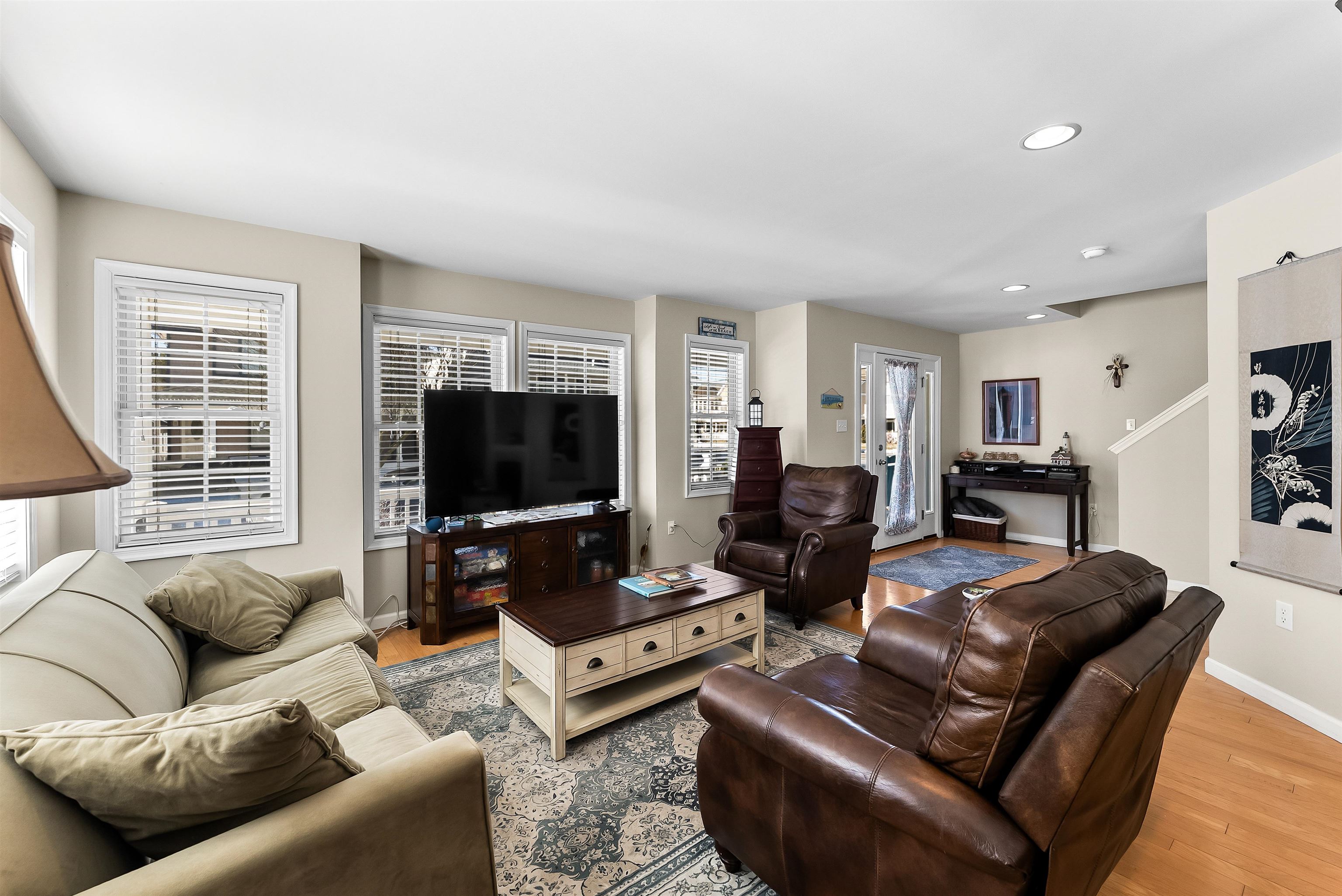 203 East Columbine Road, Unit 203 Wildwood Crest, NJ 08260 - Photo 2 of 33