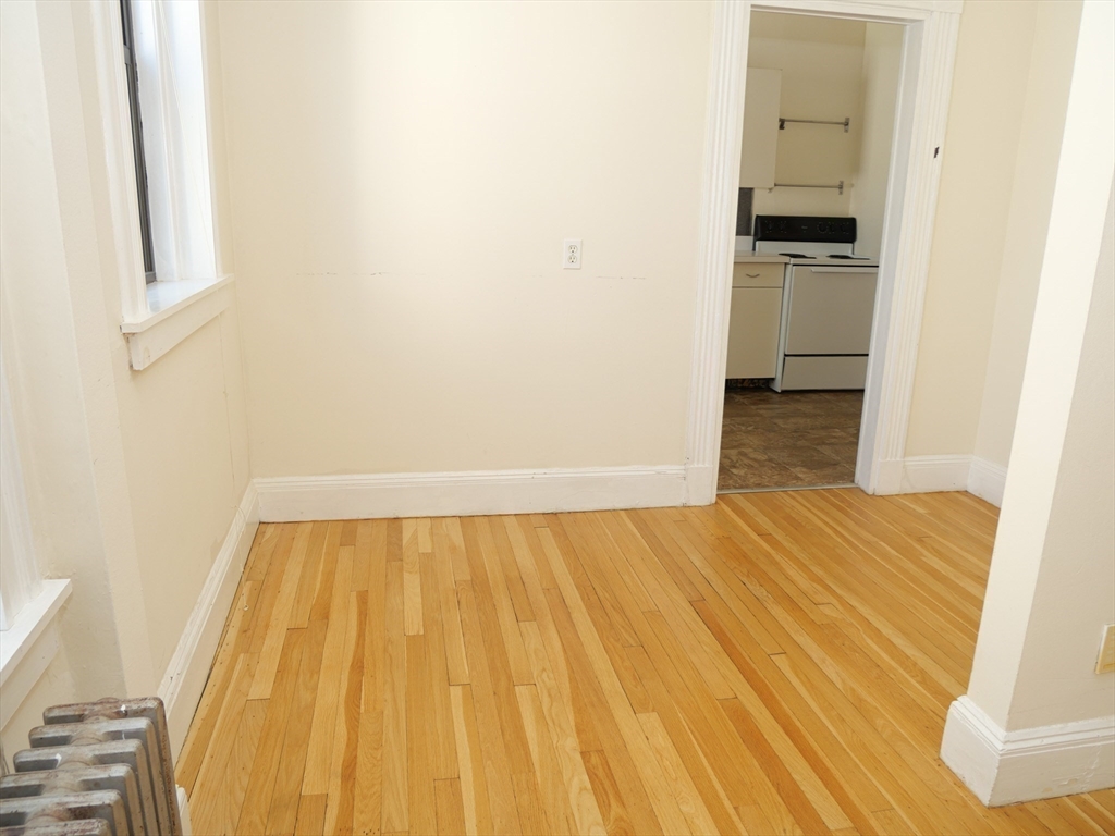 395 Harvard Street, Unit 6 Brookline, MA 02446 - Photo 1 of 8